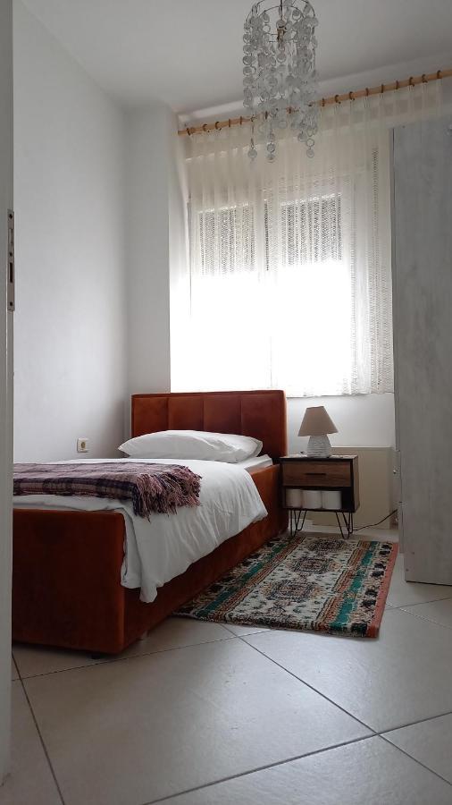 Isabel Rooms Tirana Exterior photo